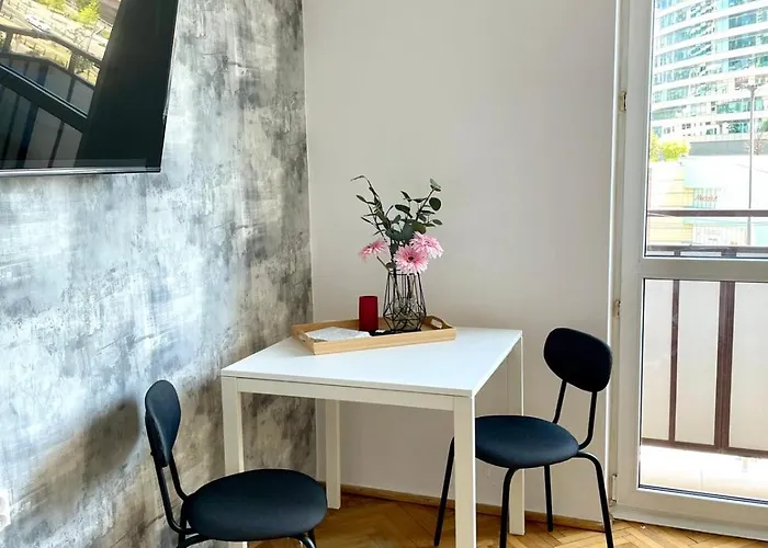 Super Central, Amazing View! 55